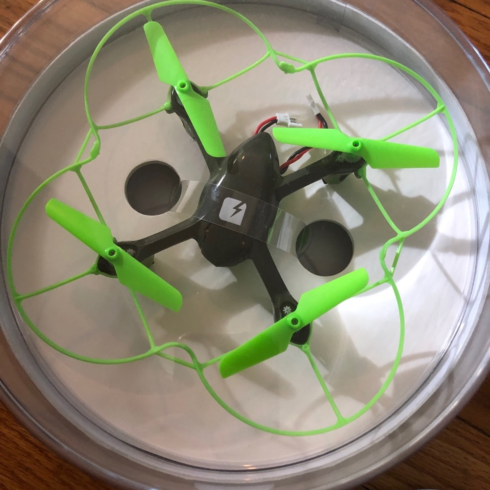 Skeye mini drone